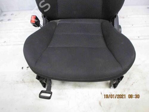 Left front seat MERCEDES-BENZ A-CLASS (W169) A 180 CDI (169.007, 169.307) | BP19721130C15 