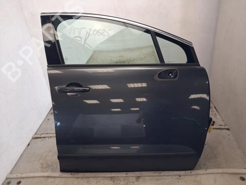 Used Right front door Right front door 37082716 37082716