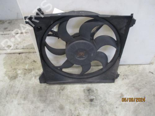 Used Radiator fan HYUNDAI SANTA FÉ I (SM) 2.0 CRDi 4x4 (125 hp) 26635692
