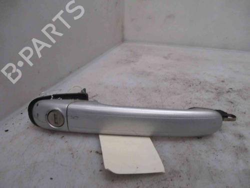 Used Front left exterior door handle VW POLO (6N2) 1.4 TDI (75 hp) 19719983
