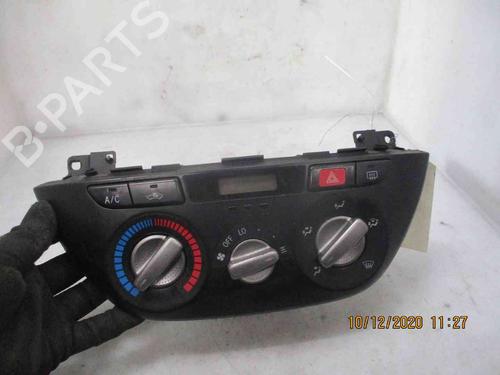 Commande Chauffage TOYOTA RAV 4 II (_A2_) 2.0 D 4WD (CLA20_, CLA21_, CLA20R, CLA21R) (116 hp) 19723403