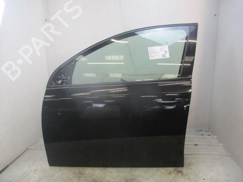 Used Left front door VW GOLF VI (5K1) 1.6 TDI (105 hp) 29620996