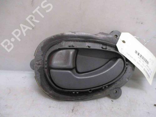Used Front left interior door handle PEUGEOT 406 (8B) 1.9 TD (92 hp) 24009655