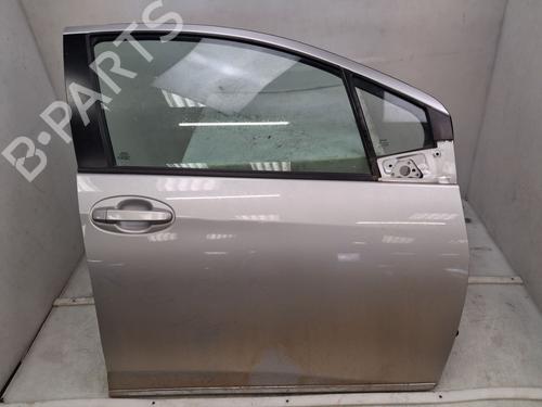 Used Right front door Right front door TOYOTA YARIS (_P13_) 1.0 (KSP130_, KSP130) (69 hp) 40464004 40464004