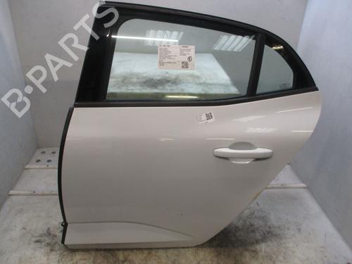 Dør venstre bagtil RENAULT MEGANE IV Hatchback (B9A/M/N_) 1.5 dCi 110 (B9A3) (110 hp) 30766257