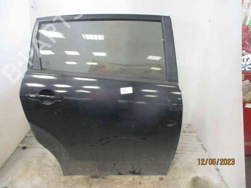Used Right rear door TOYOTA COROLLA Verso (ZER_, ZZE12_, R1_) 2.2 D-4D (AUR10_, AUR10R) (136 hp) 26631020