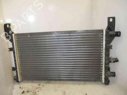 Used Water radiator FORD FIESTA III (GFJ) 1.1 (50 hp) 26620380