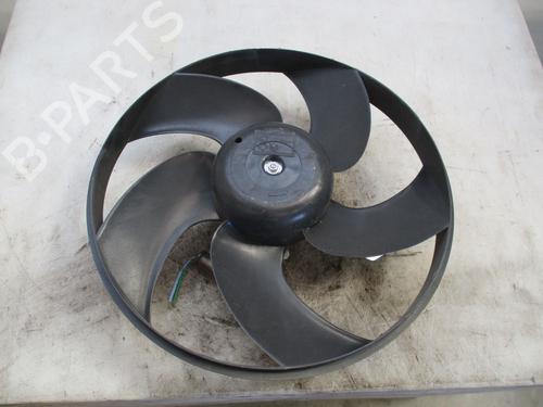 Køleventilator elektrisk PEUGEOT 206 Hatchback (2A/C) 1.4 i (75 hp) 24948709
