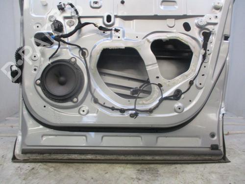 Right front door RENAULT CAPTUR II (HF_) TCe 100 (HFMT) | BP29379706C3 