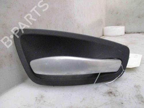 Used Front right interior door handle BMW 1 (E87) 120 d (177 hp) 26624297
