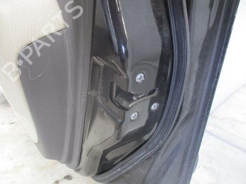 Right front door NISSAN MICRA III (K12) 1.2 16V | BP26121325C3