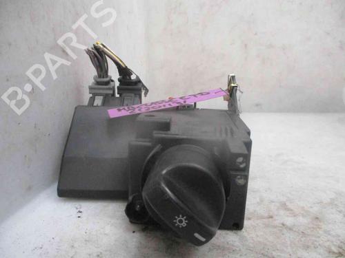 Used Headlight switch MERCEDES-BENZ E-CLASS (W210) E 300 Turbo-D (210.025) (177 hp) 19711701