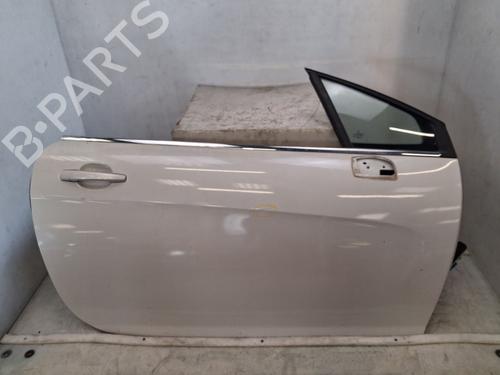 Used Right front door Right front door 37225102 37225102