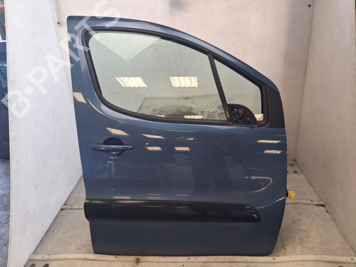 Used Right front door Right front door 37728859 37728859