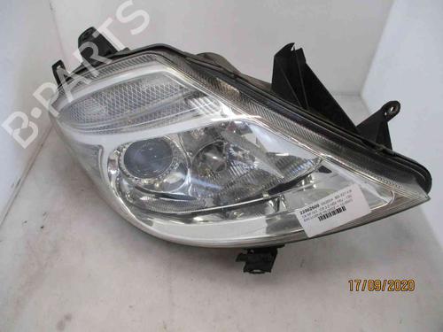 Right headlight CITROËN C8 (EA_, EB_) 2.2 HDi | BP19736184C29 