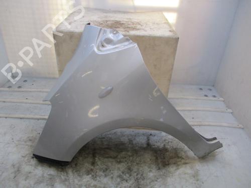 Used Left front fenders TOYOTA YARIS (_P9_) 1.3 VVT-i (SCP90_, SCP90R) (87 hp) 29984672