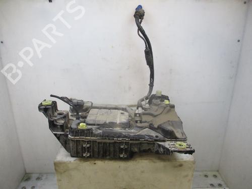 Used AdBlue tank PEUGEOT 308 II (LB_, LP_, LW_, LH_, L3_) 1.5 BlueHDi 130 (131 hp) 24013955