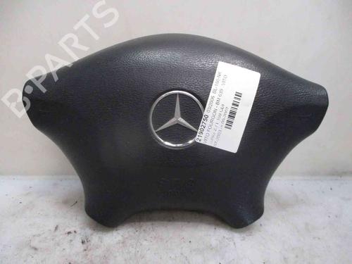 Used Driver airbag MERCEDES-BENZ VITO / MIXTO Van (W639) 109 CDI (639.601, 639.603, 639.605) (88 hp) 19720317