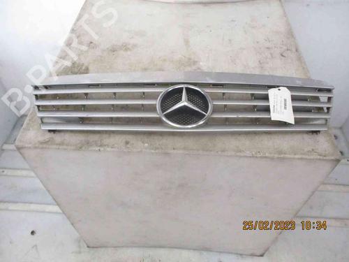Used Grille MERCEDES-BENZ A-CLASS (W168) [1997-2005]  26627556
