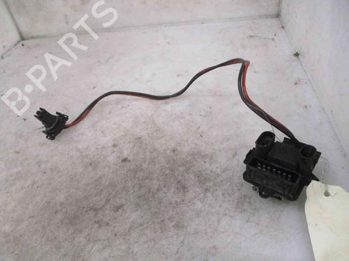 Used Heater resistor RENAULT TRAFIC II Van (FL) 2.5 dCi 145 (FL0J) (146 hp) 26622443