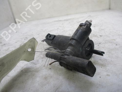 Used Washer pump MERCEDES-BENZ A-CLASS (W176) A 180 (176.042) (122 hp) 26306666