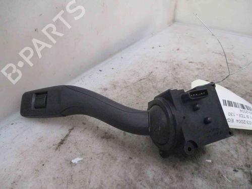 Steering column stalk AUDI A4 B6 (8E2) 1.6 | BP19716135I23 
