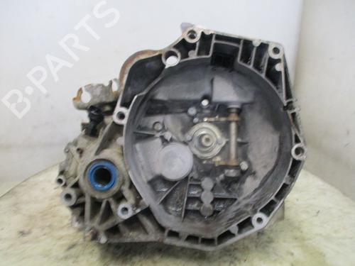 Gearkasse FIAT STRADA Pickup (178_, 278_) 1.9 JTD (80 hp) 32260381