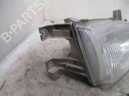 Right headlight HYUNDAI ACCENT I (X-3) 1.3 i 12V | BP24009220C29 