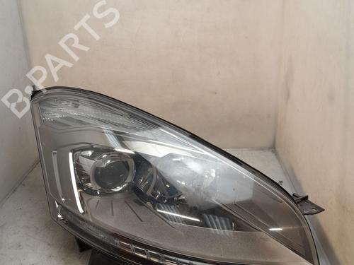 Used Right headlight Right headlight 39479689 39479689