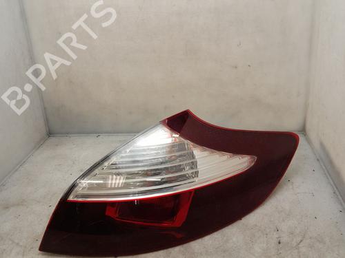Used Right taillight Right taillight 37225066 37225066