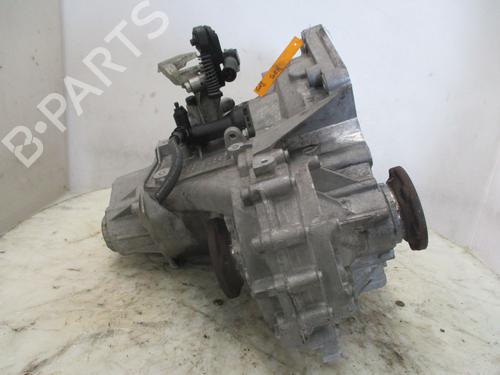 Gearbox VW GOLF SPORTSVAN VII (AM1, AN1)  | BP26637225M3 