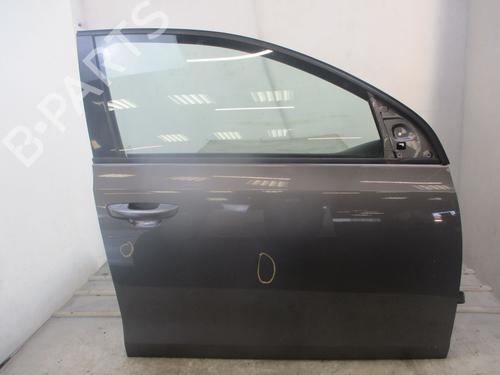 Used Right front door VW GOLF VI (5K1) 1.6 TDI (105 hp) 29576878