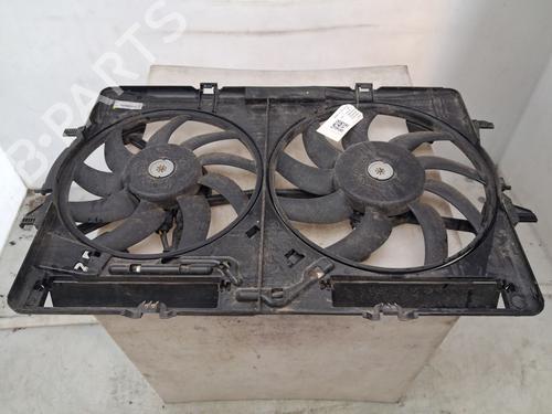 Used Radiator fan Radiator fan 38570185 38570185