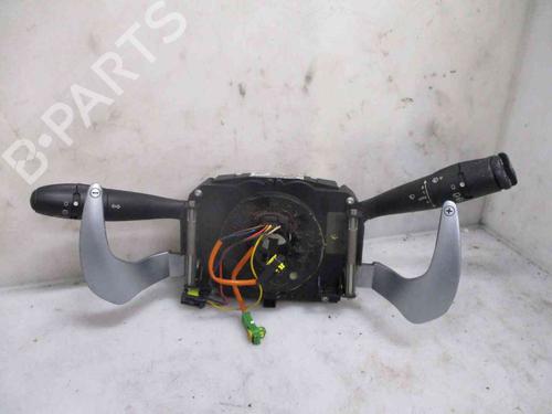 Used Headlight switch CITROËN C2 (JM_) 1.4 (73 hp) 19718357