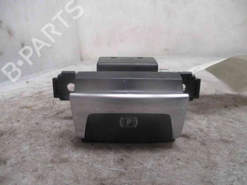 Elektronisk modul PEUGEOT 308 SW II (LC_, LJ_, LR_, LX_, L4_) 1.6 BlueHDi 120 (120 hp) 19739097