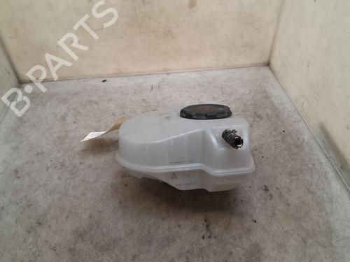 Used Expansion tank VW GOLF VIII (CD1, DA1) 2.0 TDI (116 hp) 27709642