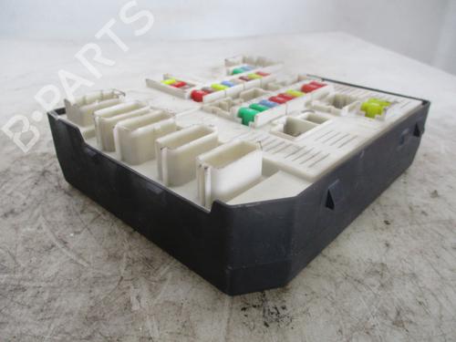 Fuse box RENAULT MEGANE III Hatchback (BZ0/1_, B3_) 1.5 dCi (BZ1G, BZ1W, BZ0R) | BP39452373E1 - Image 3