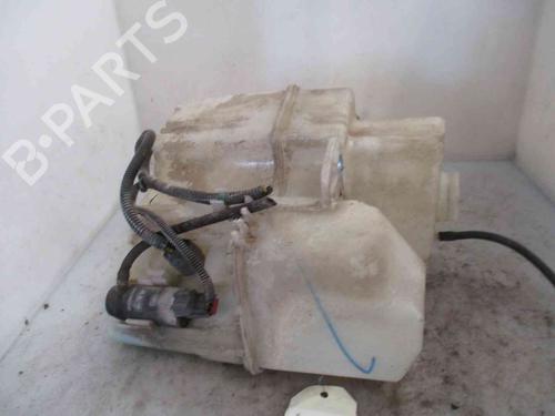 Used Windscreen washer tank VOLVO S60 I (384) 2.4 D (163 hp) 19718996