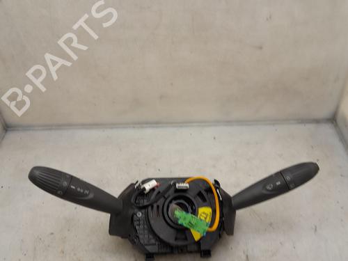 Used Headlight switch Headlight switch FIAT PANDA (169_) 1.3 D Multijet (169.AXC1A) (70 hp) 33749998 33749998