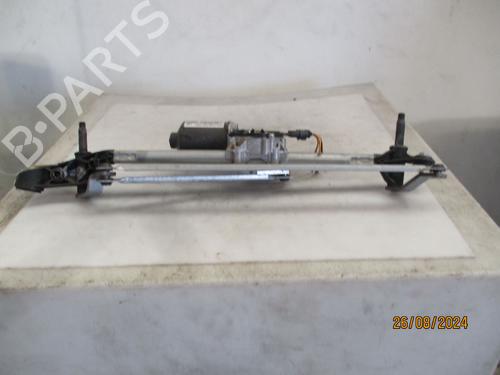 Used Front wiper motor BMW 1 (F20) 118 d (150 hp) 26636213