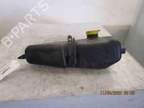 Used Windscreen washer tank DACIA LOGAN II 1.2 (75 hp) 26622062