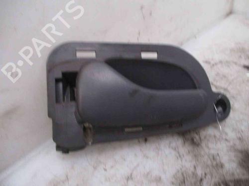Used Front left interior door handle RENAULT ESPACE III (JE0_) 2.2 dCi (JE0S) (115 hp) 24006792