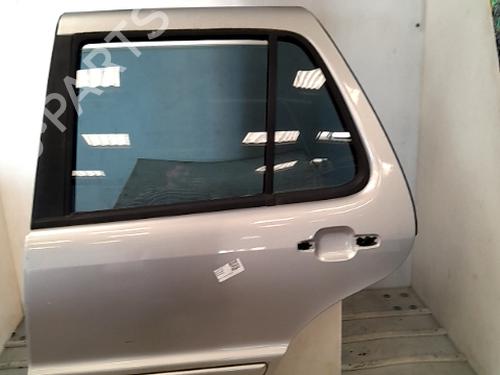 Used Left rear door MERCEDES-BENZ M-CLASS (W163) ML 270 CDI (163.113) (163 hp) 26635567