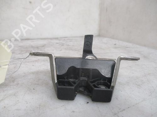 Tailgate lock PEUGEOT 107 (PM_, PN_) 1.0 | BP26634856C101