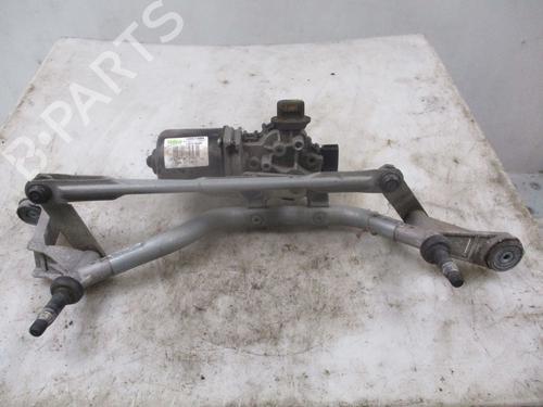 Używane Mechanizm wycieraczek przednich RENAULT CLIO IV (BH_) 0.9 TCe 90 (BHNF, BHMA, BHMH, BHJK, BHJR) (90 hp) 30915501