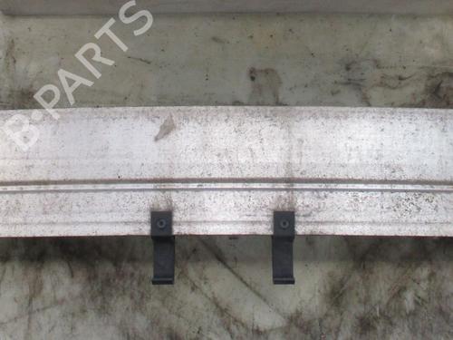 Used Front bumper reinforcement AUDI A1 (8X1, 8XK) 1.6 TDI (105 hp) 32260337