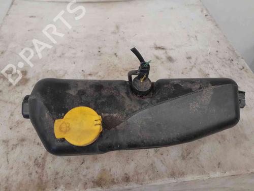 Used Windscreen washer tank DACIA SANDERO II TCe 90 (B8M1, B8MA, B8AC) (90 hp) 26631745
