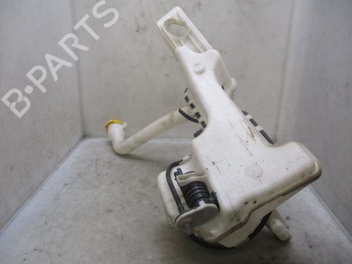 Windscreen washer tank RENAULT CLIO V (B7_) 1.5 Blue dCi 85 (B7AG) | BP26638134C113 