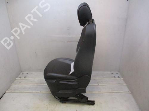 Fotel przedni lewy RENAULT CAPTUR I (J5_, H5_) 1.5 dCi 90 (J5N4, J5M5, J5MW, J5M6, J5AL, J5AJ) | BP30824058C15