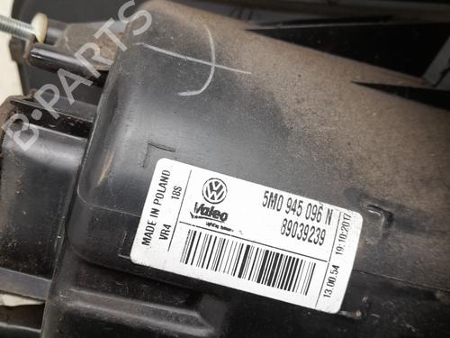 Right taillight VW GOLF PLUS V (5M1, 521) 1.9 TDI | BP34385668C35 - Image 3